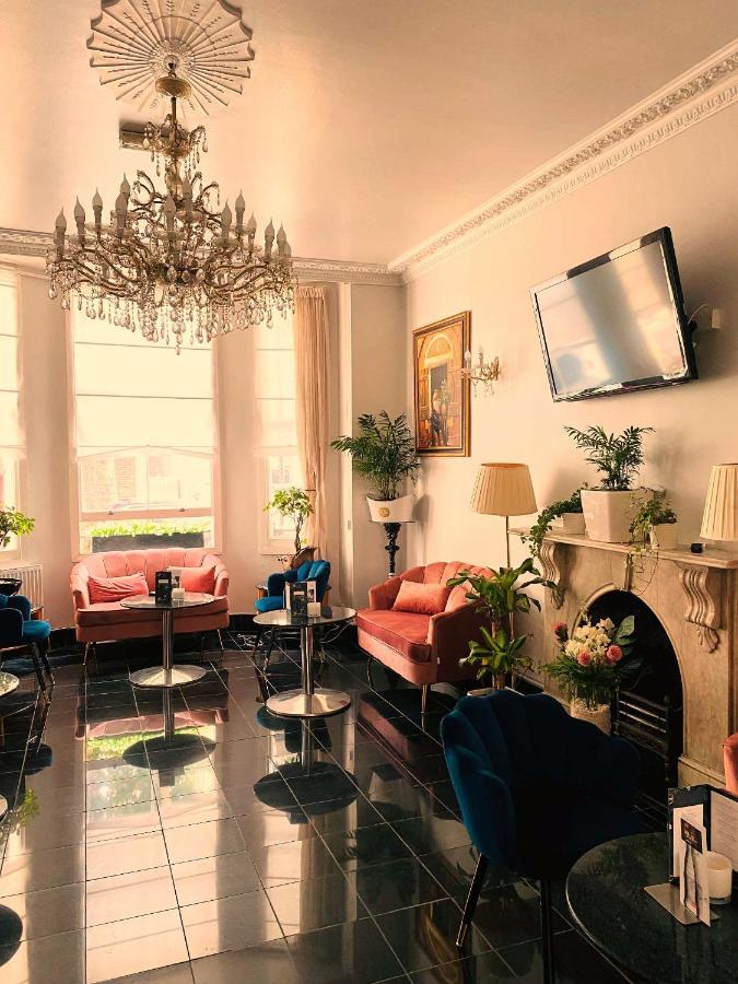 My Place Hotel Лондон Екстер'єр фото